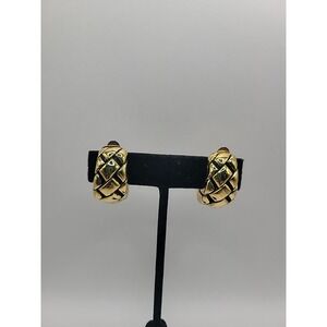Gold Tone Woven Clip On Earrings Basket Weave Knot Vintage Style Chunky